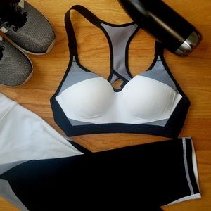 Victoria's Secret Sport Bra 32B